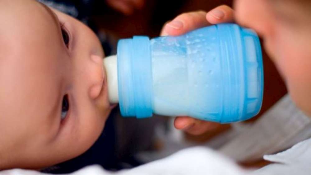 Las Alimentación  Tempranas En Los Niños y Las Repercusiones a Largo Plazo